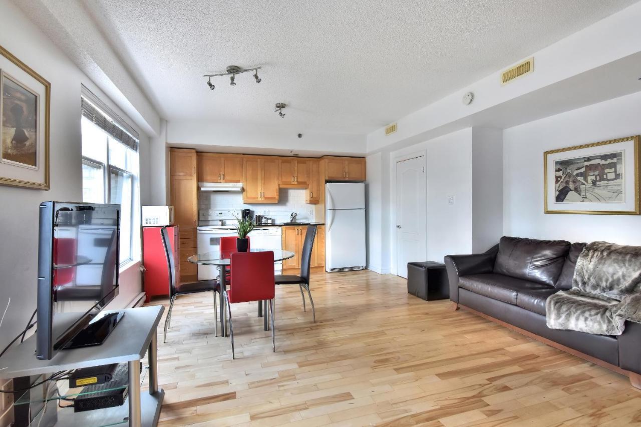Place-Des-Arts Suites Монреаль Экстерьер фото